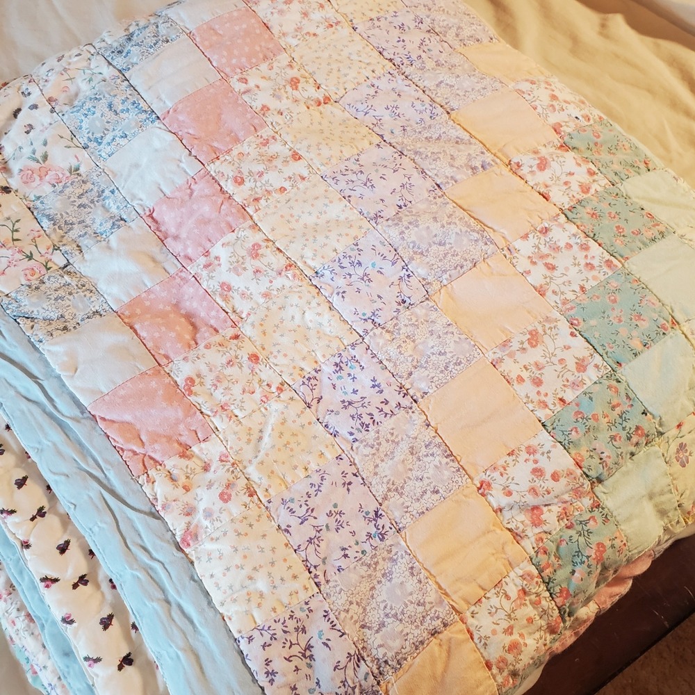 Vintage project Patchwork Quilt Distressed Shabby Cottagecore Twin Floral Pastel